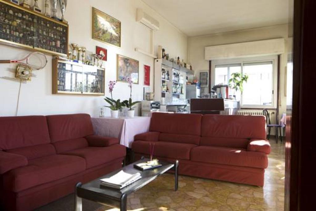 Hotel Capri Μπρέσια Εξωτερικό φωτογραφία